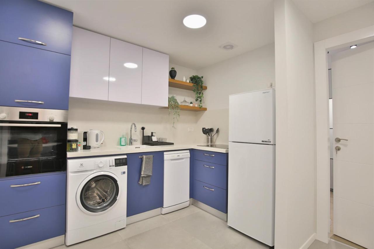 Cozy And Stylish 1-Bedroom Apartment Нетания Экстерьер фото